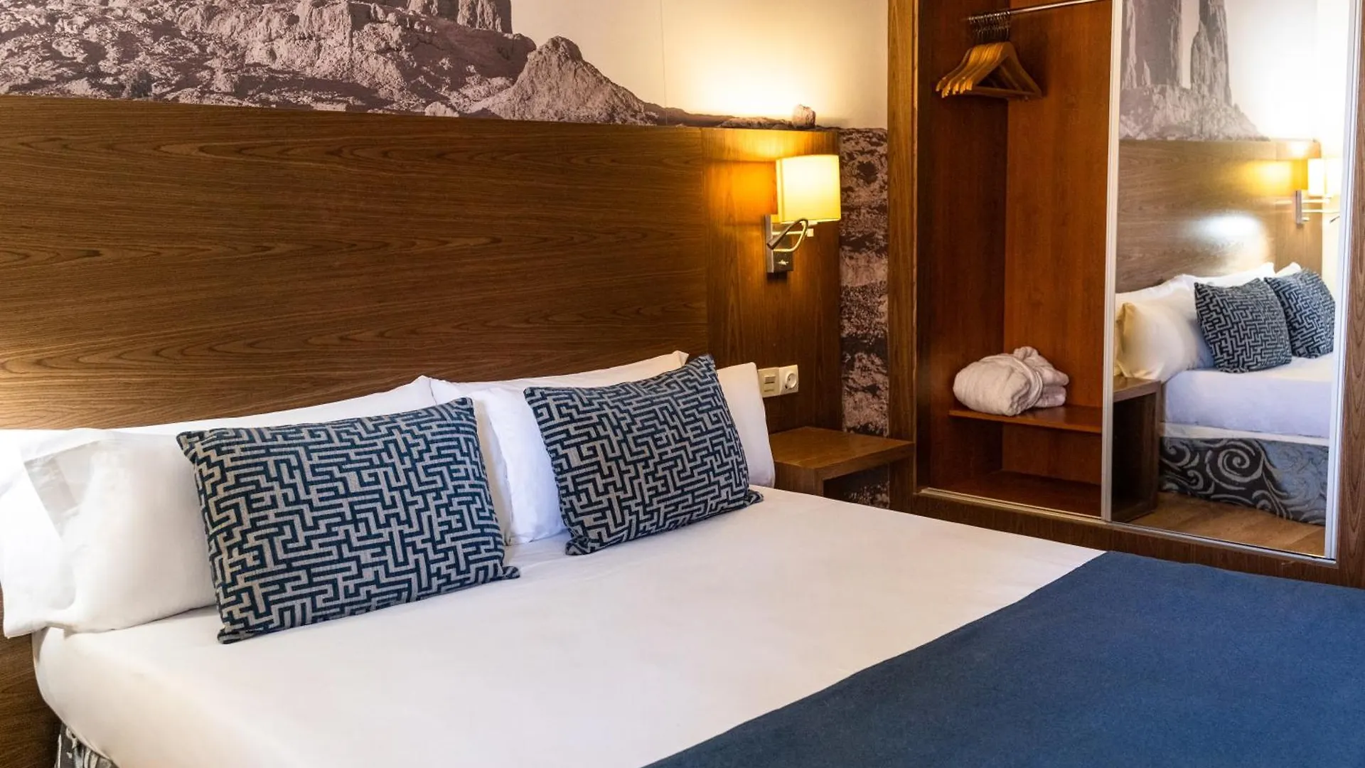 Hotel Adonis Plaza Санта-Крус-де-Тенерифе
